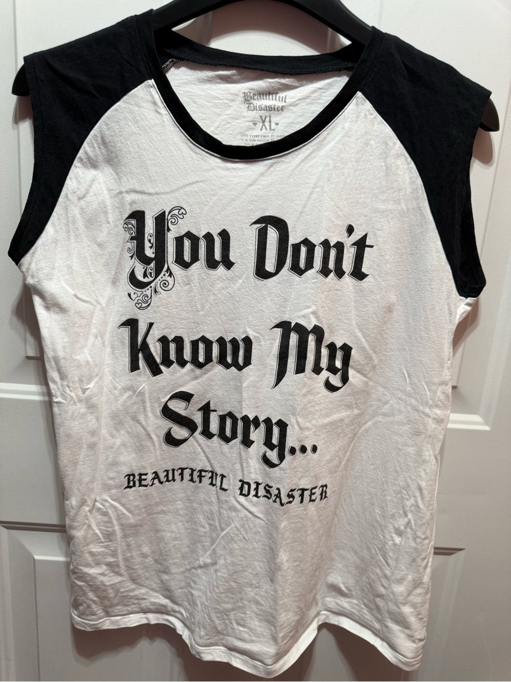 Beautiful Disaster Women's Black & White Graphic Tank Top Size XL
